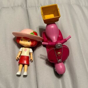Vintage 2008 Strawberry Shortcake Scooter & Doll